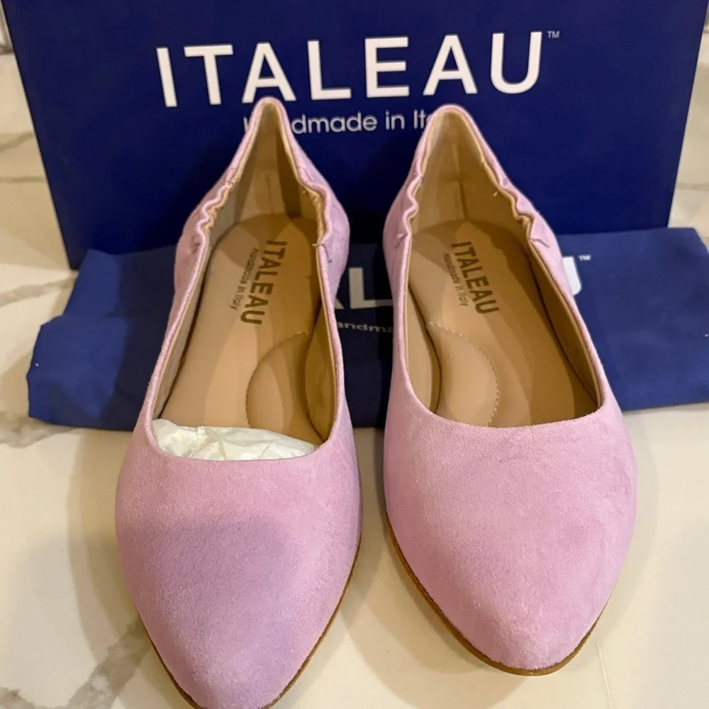 Italeau Purple/Lavender Suede Loafers 38/8